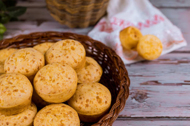 Receita com Mandioca - Pão de Queijo de Mandioca